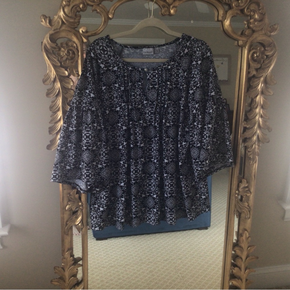 Kim Rogers Black 3/4 Sleeve Boxy Blouse